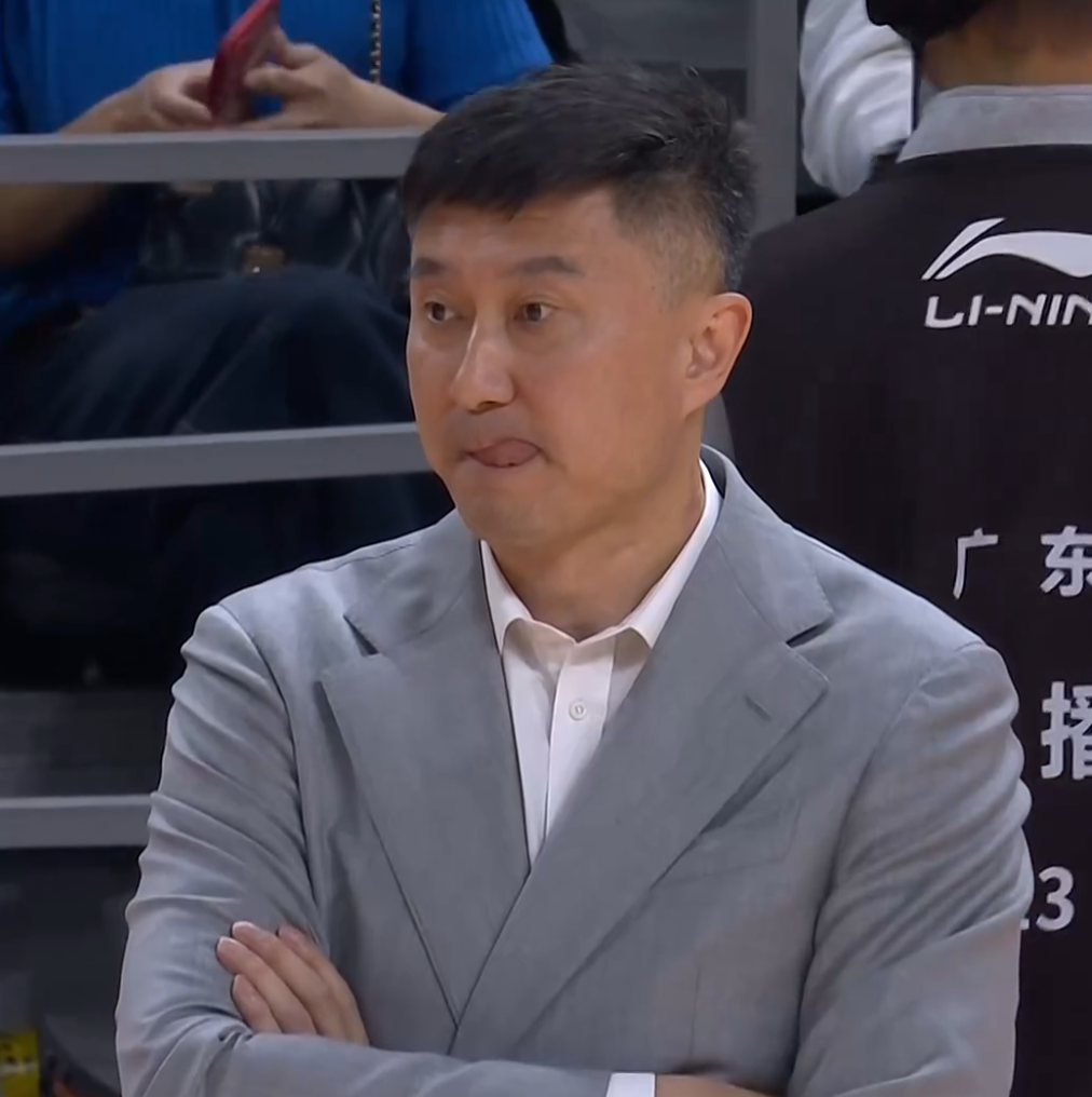 乐鱼体育登录入口-宏远速递!杜锋将赴塞尔维亚学习,徐杰好事将近,广东旧将再就业